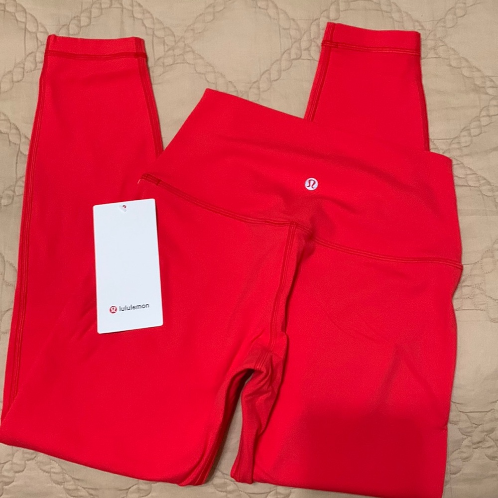 Lululemon Align 25